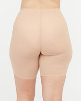 SPANXsmoothâ„¢ Fit-To-You Mid-Thigh Short | Naked 2.0